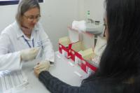 Teste rpido para Hepatites, Sfilis e HIV  feito na UBS Cidade Nova II nesta quarta
