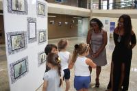 Alunos do CEI visitam exposio Retrato da Mulher Brasileira