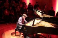 Teatro Municipal recebe o concerto Rock ao Piano