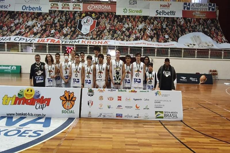 Escolas itajaienses participam de campeonatos estaduais e nacionais em 2021