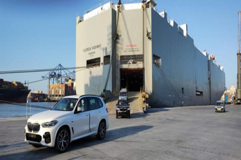 Der Hafen von Itaga erhält mehr als 784 Fahrzeuge des deutschen Automobilherstellers
