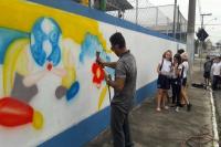 Centro de Educao Integral Lucy Canziani recebe pintura voluntria