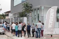 Itaja amplia o maior ncleo de natao gratuita do Pas