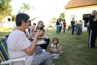 Cortes de bolo de aniversário reúnem comunidades do Bambuzal e da Itaipava