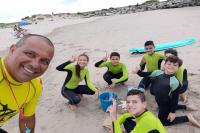 Projeto Surf Comunitrio realiza mutiro na Semana Itaja Mais Limpa