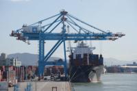 Porto de Itaja registra aumento de 10% na movimentao de contineres