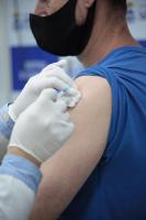 Trabalhadores industriais com 40 anos ou mais podero se vacinar contra Covid-19 na quinta-feira (22)