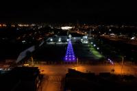 Iluminação natalina em Itajaí é atrativo para a retomada da atividade econômica local