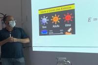 Escola Bsica Hulse Peixoto promove palestra com astrofsico que j trabalhou na NASA