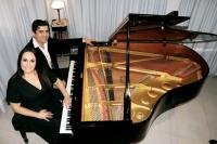 Música no Museu traz concerto de piano a quatro mãos