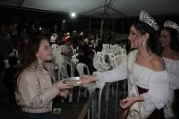 Itajaí distribui 2 mil fatias de bolo no bairro Itaipava neste domingo (19)