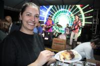 Portal I recebe pela primeira vez corte do bolo de aniversário de Itajaí
