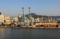Equipamentos operacionais permanecerão no Porto de Itajaí