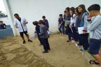 Alunos da Escola Bsica Hlse Peixoto realizam escavao arqueolgica 