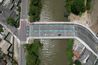 Município entrega a maior ponte já construída sobre o canal retificado do rio Itajaí-Mirim