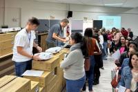 Mais de 100 projetores digitais so entregues para as unidades escolares de Itaja