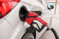 Maio tem queda no preo mdio do etanol e do diesel S-10