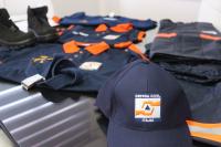 Defesa Civil de Itaja recebe novos uniformes