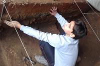 Estudantes visitam escavaes do Museu Histrico