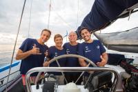 Família Schurmann retorna a Itajaí após dois anos viajando pelo Mundo