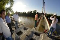 Iniciada instalao de vigas metlicas na ponte Tancredo Neves