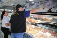 Vigilncia Sanitria fiscaliza pontos de venda de pescados