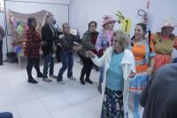 Unidade de sade do Imaru promove festa junina para grupo de idosos