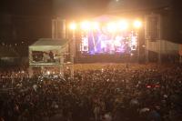 Show da dupla Zez Di Camargo e Luciano atrai multido para Festa do Colono