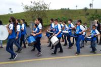 Escolas promovem desfiles cvicos pelas ruas dos bairros de Itaja