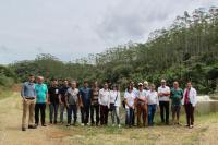 Agricultores de Itaja visitam produo de tilpia em Gaspar