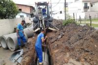 Tubulaes em ruas do bairro Cordeiros recebem melhorias 