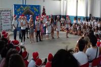 Escola realiza festa de Natal