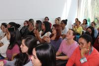 Aula inaugural de curso de beleza lota sede da Feapi