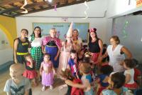 Baile de carnaval embala crianas da rede municipal de ensino