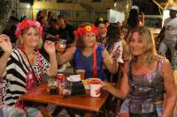 Folies lotam Mercado Pblico na primeira noite de Carnaval